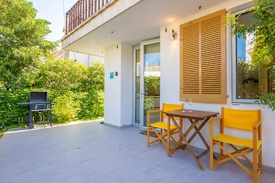Tarida - Apartment In Marina Manresa.