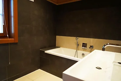 Chalet für 10 Gäste mit Pool