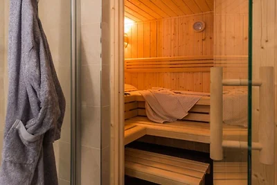 Ferienhaus in Born a. Darß mit Sauna