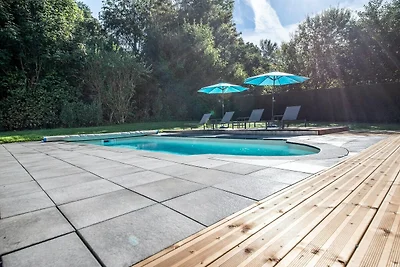 Villa Bianca in Spa con piscina