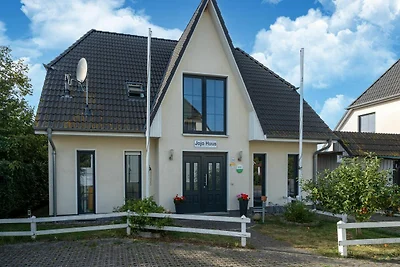 Apartment in Bastorf mit Terrasse