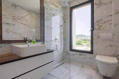 Hotel D'Iman - Classic Triple Room with Sea V...