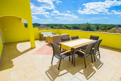 Villa in Porec mit Schwimmbecken