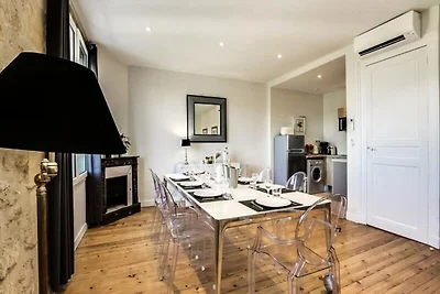 Appartamento a Bordeaux vicino a Place...