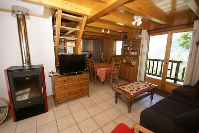 Peaceful Chalet in Les Houches with Mountain...