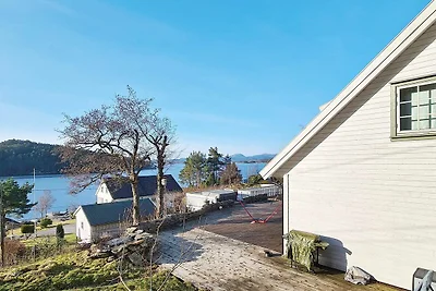 8 Personen Ferienhaus in Masfjordnes-By Traum