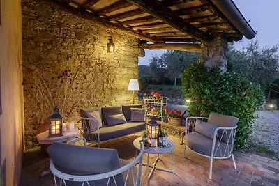 Villa in Toscana con piscina a sfioro