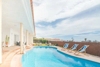 Villa Maricel - Ferienhaus Mit Privatem Pool