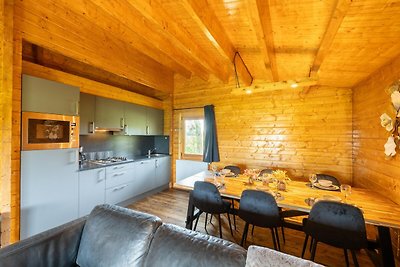 Chalet suggestivo in un piccolo parco vacanze