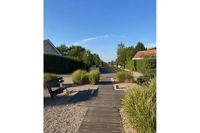 Noordzeeboulevard 51 Komfortable...