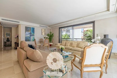 Modernes Appartement mit Klimaanlage, 2 Schla...