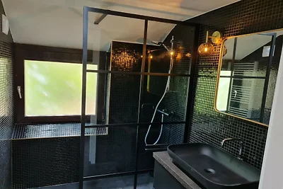 Hedendaagse Ardense chalet in Durbuy