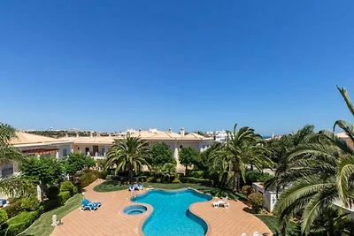 Wohnung in Porto de Mos am Strand & Pool
