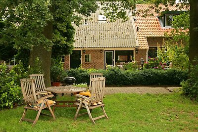 Rustig gelegen woonboerderij met Sauna en...