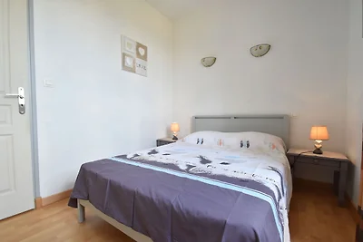 Modernes Ferienhaus mit Terrasse