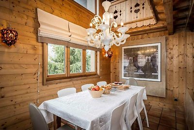 Gezellig chalet met sauna en whirlpool