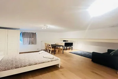 Elegantes urbanes Rückzugsgebiet im...