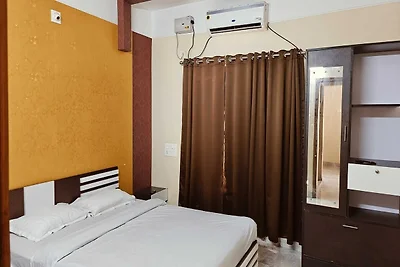 Super Hotel O Kazhakkoottam