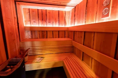 Villa in Coo mit Innenpool, Sauna