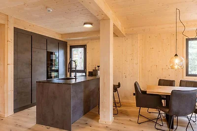 Einladendes Chalet mit Sauna