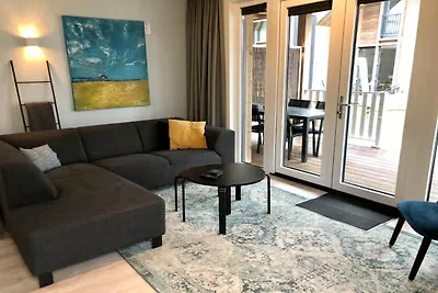 Geräumige Lodge mit Veranda in Zoutelande