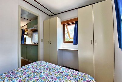 Schöner Bungalow mit Gemeinschaftspool