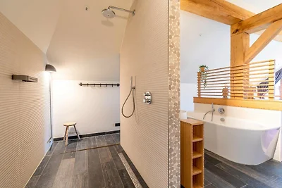 Luxuriöse und nachhaltige Ferienvilla für 6...