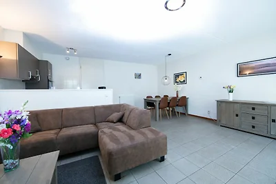 Schönes Haus nur 9 km von van Slagharen...