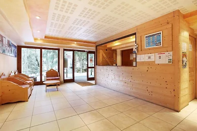 Studio in bewaldetem Gebiet in der Nähe