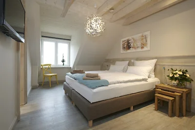 Apartment für 8 Personen mit Balkon in...