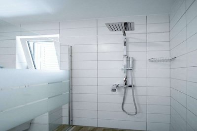 Appartamento moderno a Supetarska Draga