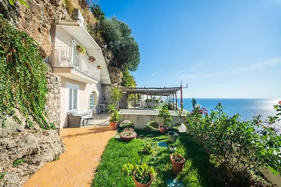 Villa in Maiori mit Pool und Meerblick