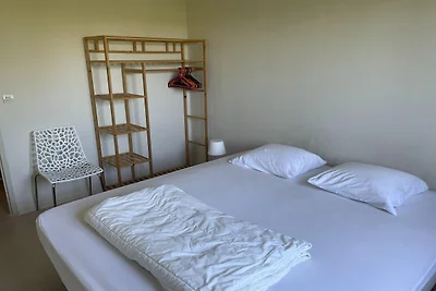 Moderne villa met zwembad in Brives