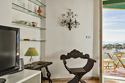 Wohnung in Genova mit Balkon und Parken