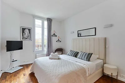 Charmante 1-Zimmer-Wohnung Eiffelturm
