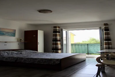 Apartments Jozo Baška Voda - Comfort Studio A...