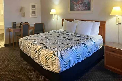 1 Kingsize-Bett | Nichtraucher, Kühlschrank m...