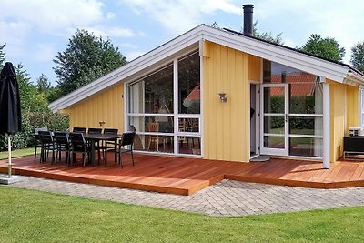 Alluring Holiday Home in Juelsminde with...