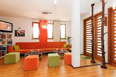 Villa in Rovanjska mit Pool