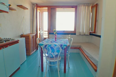 Schlichtes Apartment in Olbia mit Garten