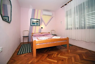 Holiday Home Serov - four bedroom house