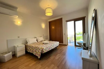 Villa in der Nähe des Strandes S.