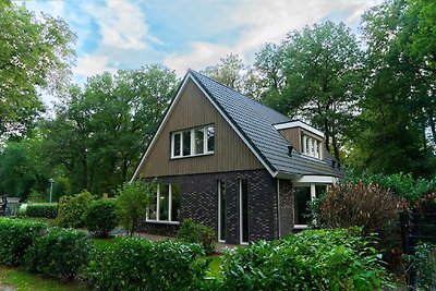 Komfortables Haus mit Sauna, in der Natur