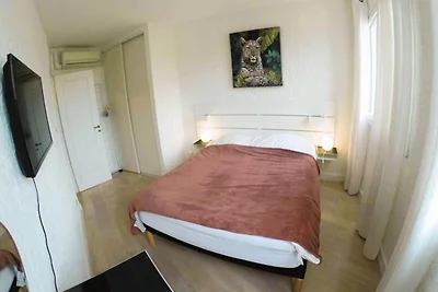 Wohnung in Cogolin mit Hafenblick