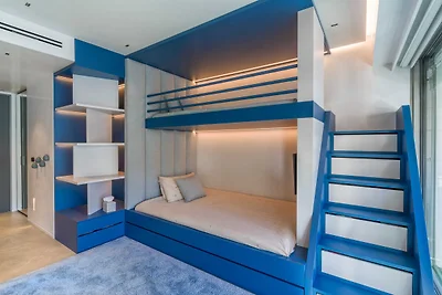 Lussuoso appartamento con 5 camere da letto e...