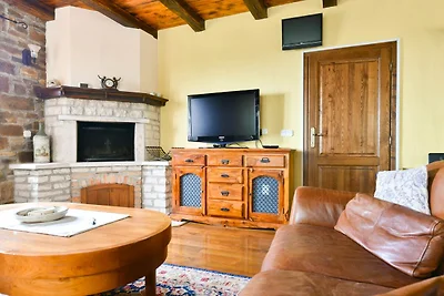 Villa mit Pool in Kaštelir für 9 Personen