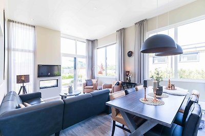 Luxus-Ferienhaus mit Spülmaschine.
