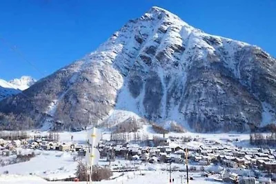Berghaus in Bessans mit Alpenblick