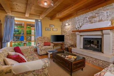 Ferienhaus in Rakalj mit Schwimmbecken