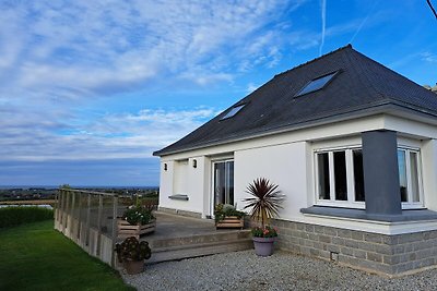 Huis 10 pers. panoramisch uitzicht op zee,...